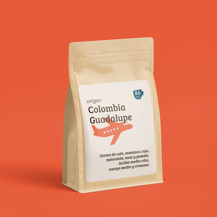 Rediseño de marca y packaging para Café y pa' que más